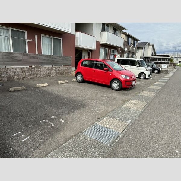 駐車場 (駐車場)