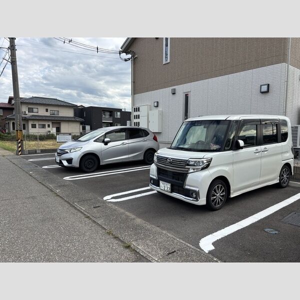 駐車場 (駐車場)