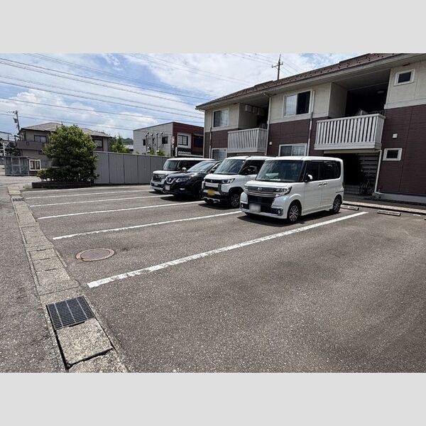 駐車場 (駐車場)