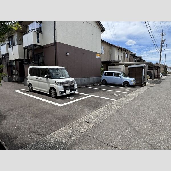 駐車場 (駐車場)