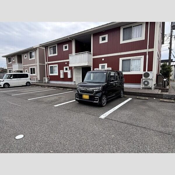駐車場 (駐車場)