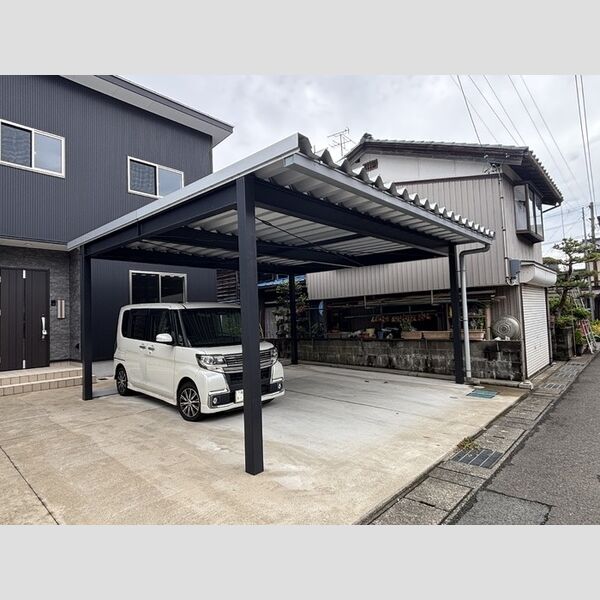 駐車場 (カーポート)