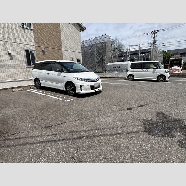 駐車場 (駐車場)