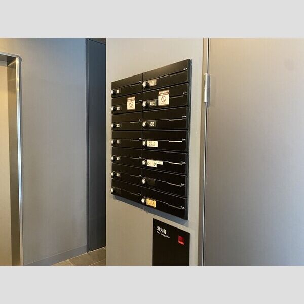 現地周辺 (郵便ポスト)