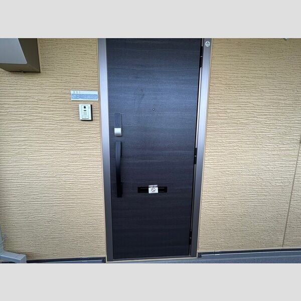 エントランス (エントランス)