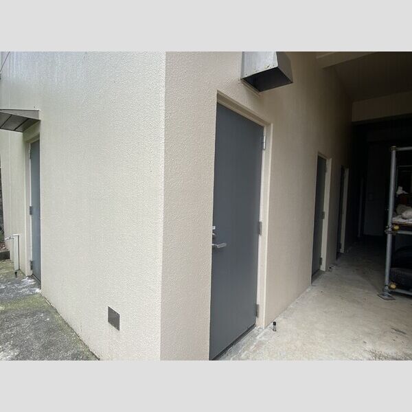 現地周辺 (物置)