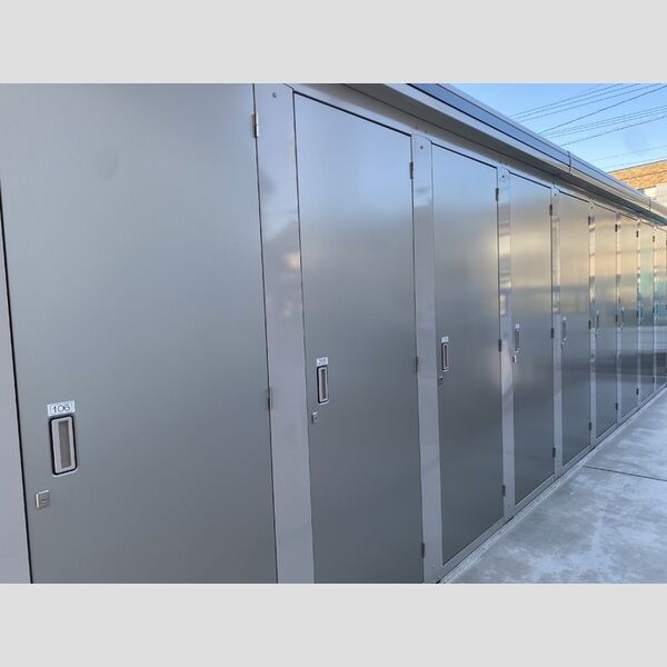 現地周辺 (室外物置)