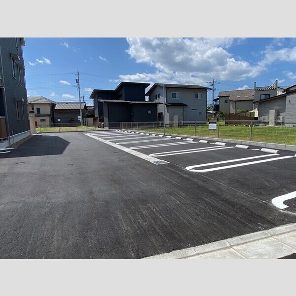 駐車場 (駐車場)