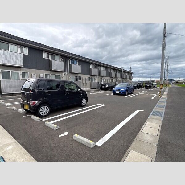 駐車場 (駐車場)
