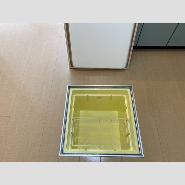 その他設備 (床下収納)
