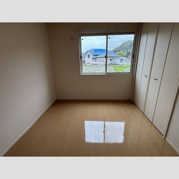 その他 (洋室)