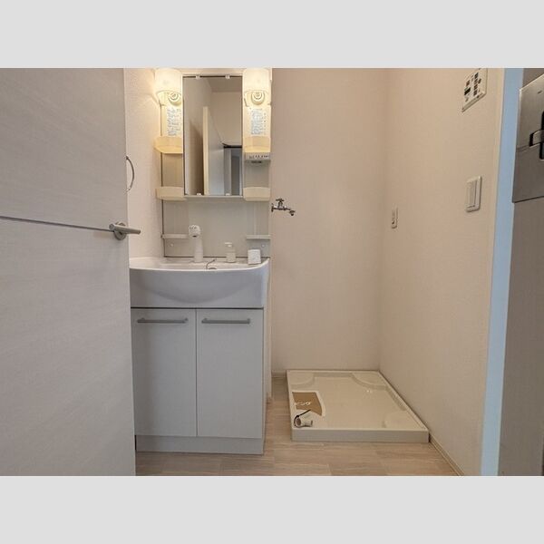 洗面所 (洗面室)