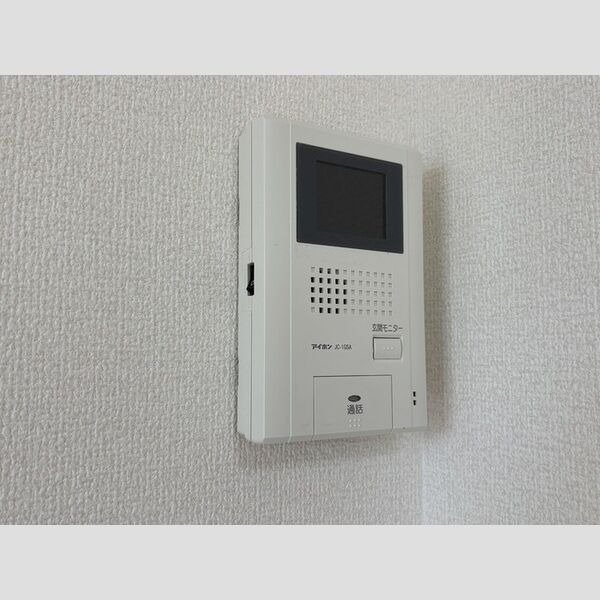 その他設備 (TVモニター付きインターホン)
