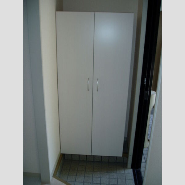 玄関 (シューズボックス)