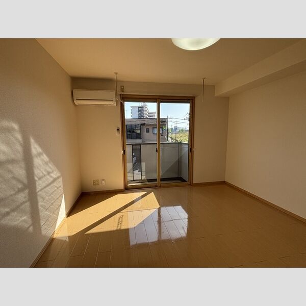 居室・リビング (居室)