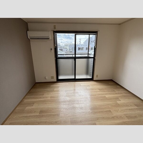 居室・リビング (居室)