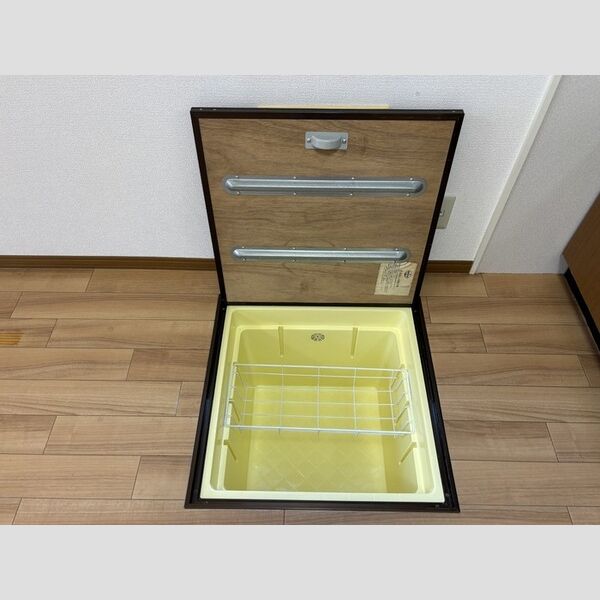 その他 (床下収納)