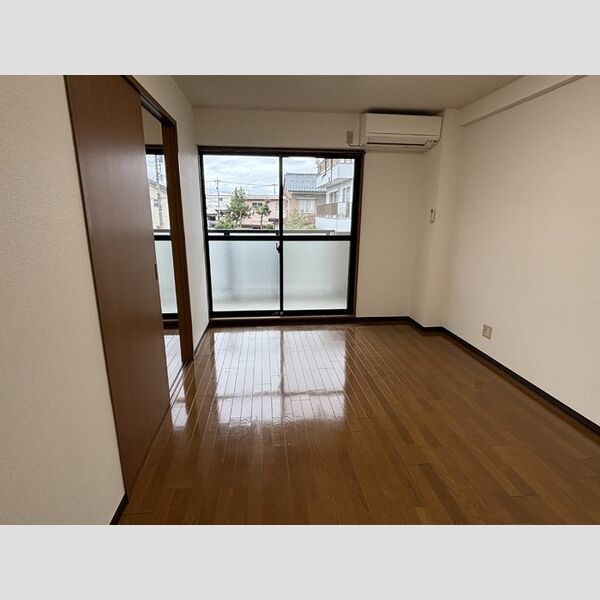 居室・リビング (リビング)