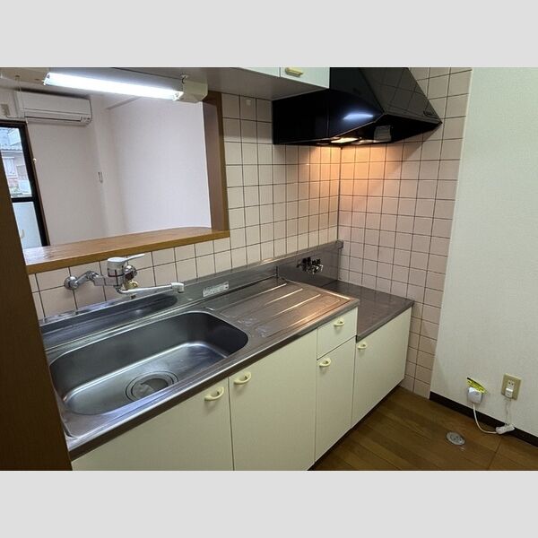 キッチン (キッチン)