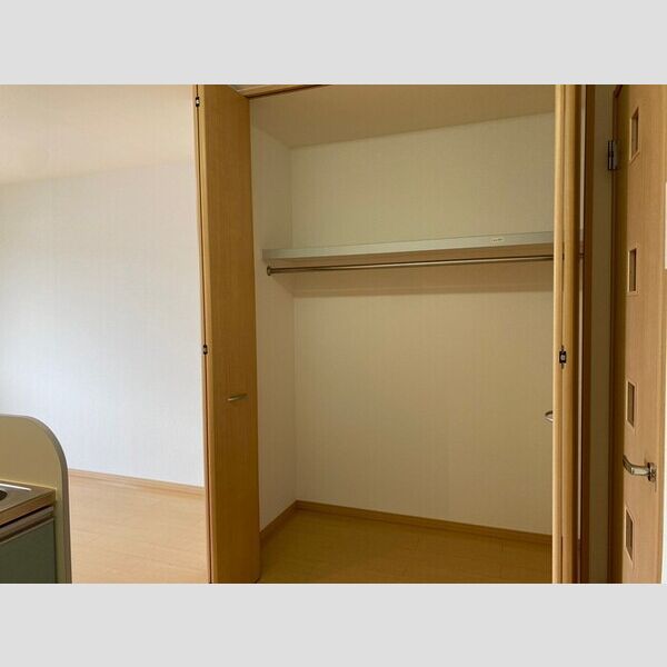 収納 (クローゼット)