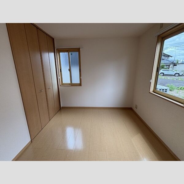 その他 (洋室)