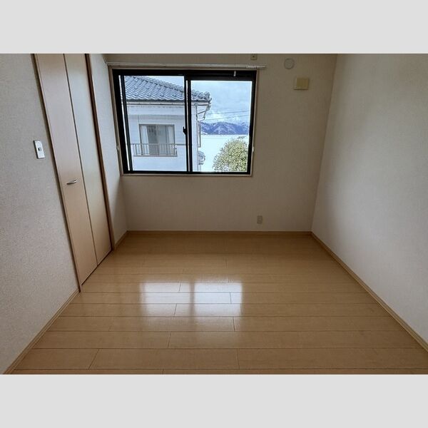 その他 (洋室)
