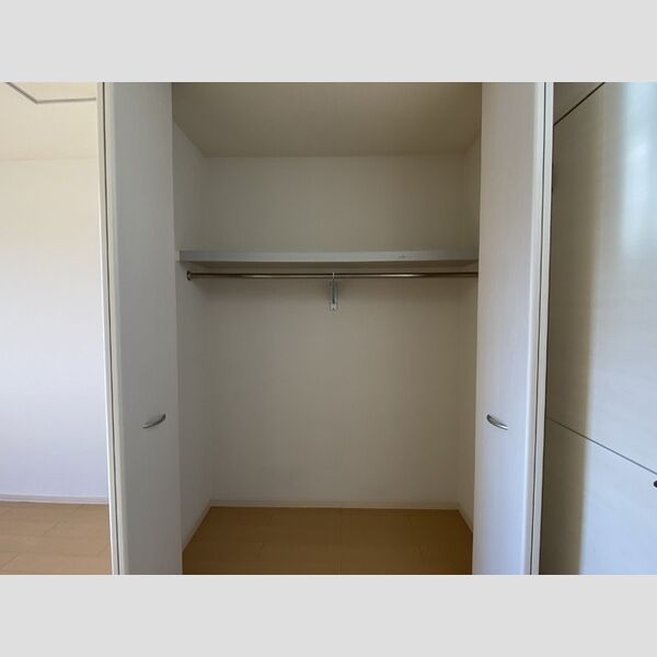 収納 (クローゼット)