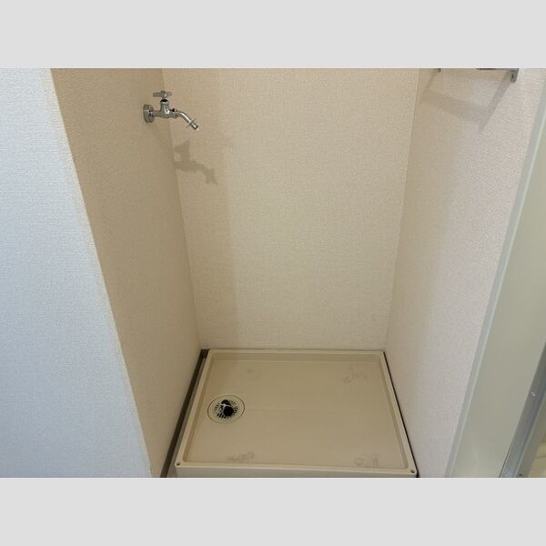 その他 (洗濯機置き場)