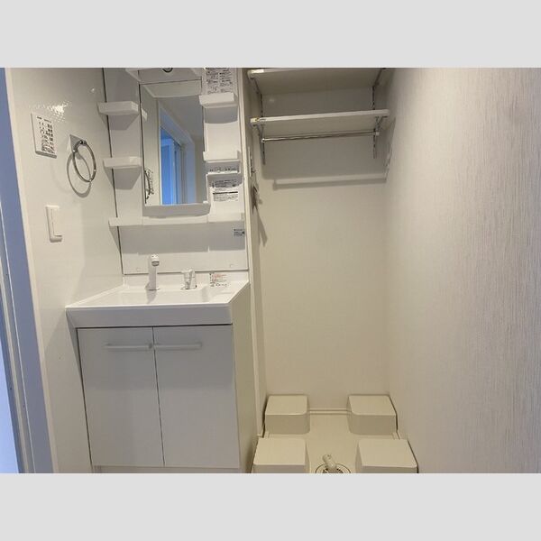 洗面所 (洗面室)