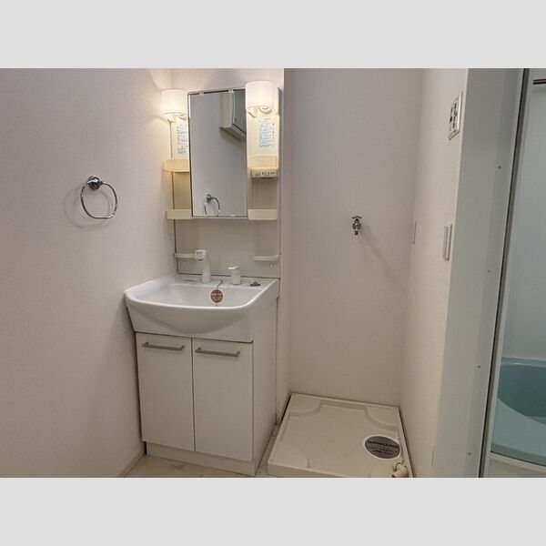 洗面所 (洗面室)