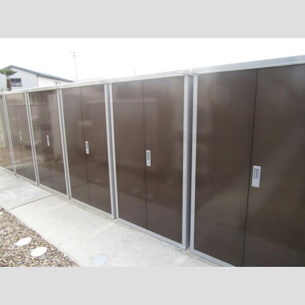 その他 (外部物置)