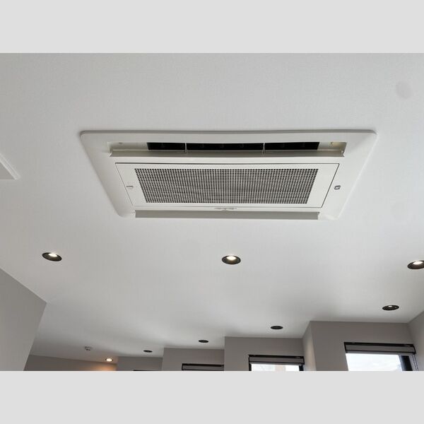 その他設備 (エアコン)