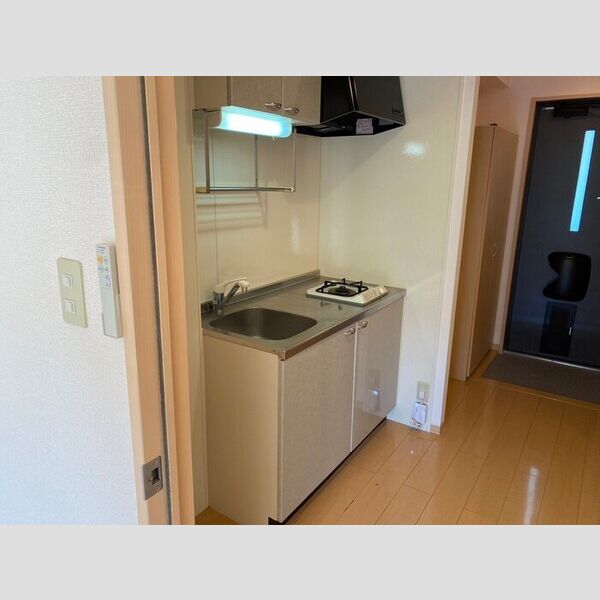 キッチン (キッチン)