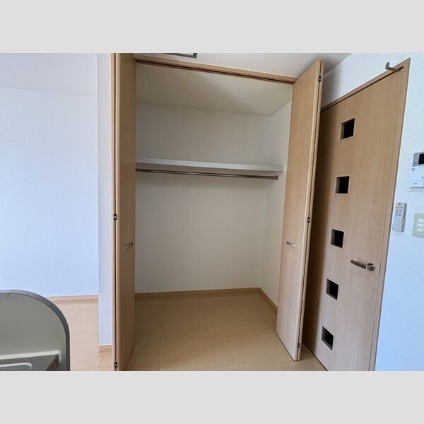 収納 (クローゼット)