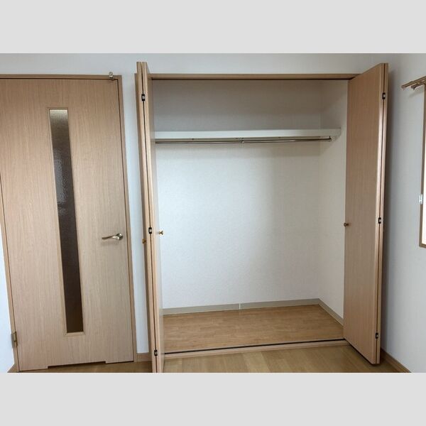 収納 (クローゼット)