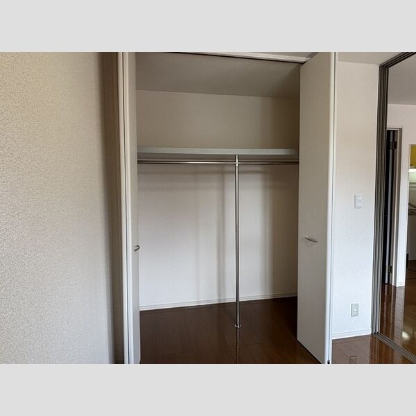 収納 (クローゼット)