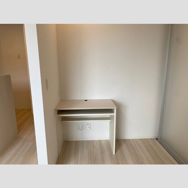 その他 (パソコンデスク)