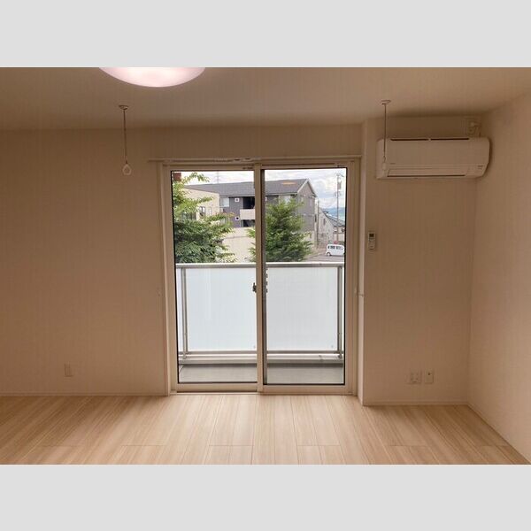 居室・リビング (リビング)