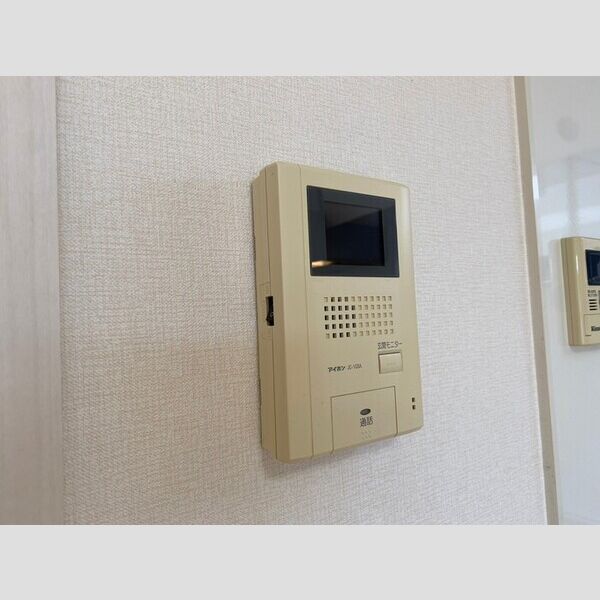 その他設備 (TVモニター付きインターホン)
