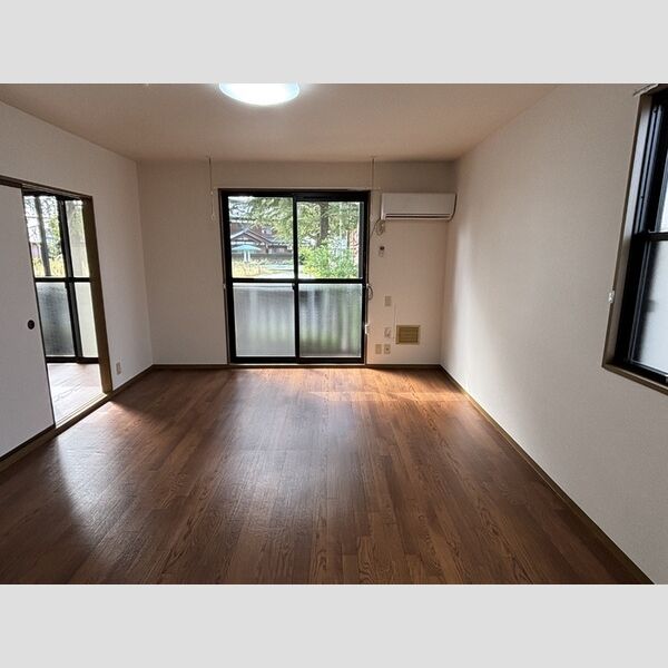 居室・リビング (リビング)