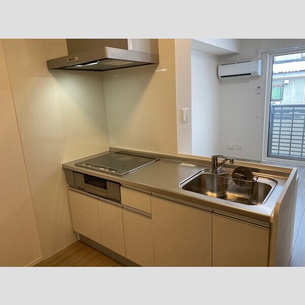 キッチン (キッチン)