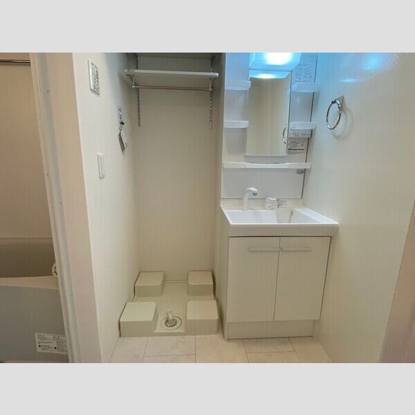 洗面所 (洗面室)