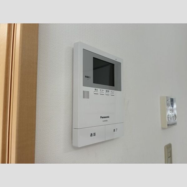 その他設備 (TVモニター付きインターホン)