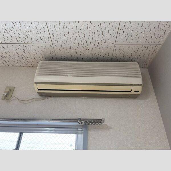 その他設備 (エアコン)