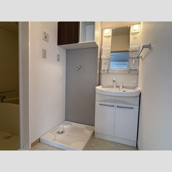 洗面所 (洗面室)