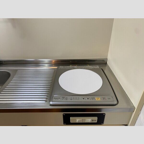 その他設備 (IHクッキングヒーター)