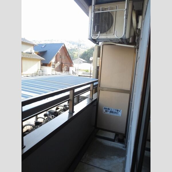 バルコニー・ベランダ (バルコニー)