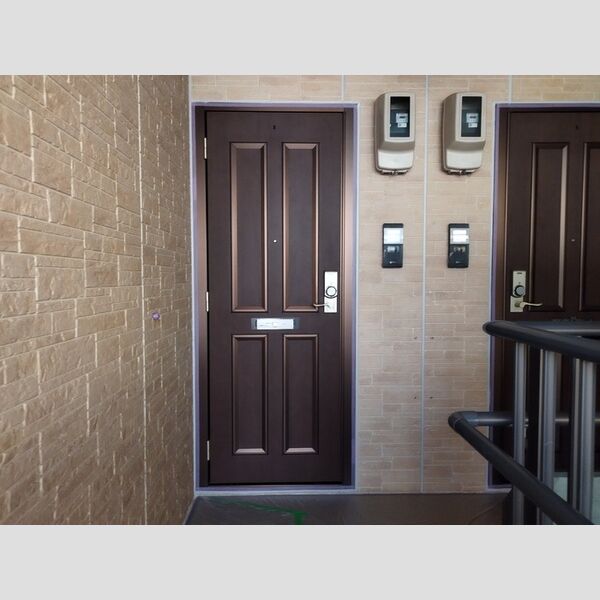 エントランス (玄関ドア)