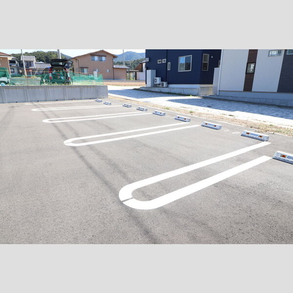 駐車場 (駐車場)