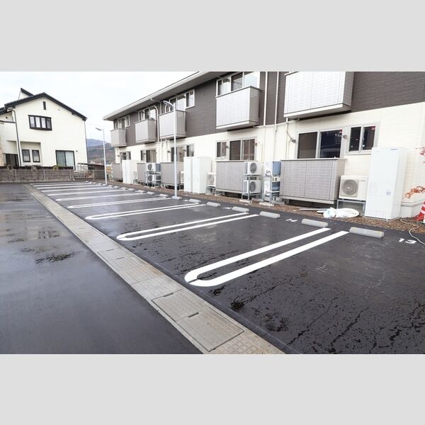 駐車場 (駐車場)